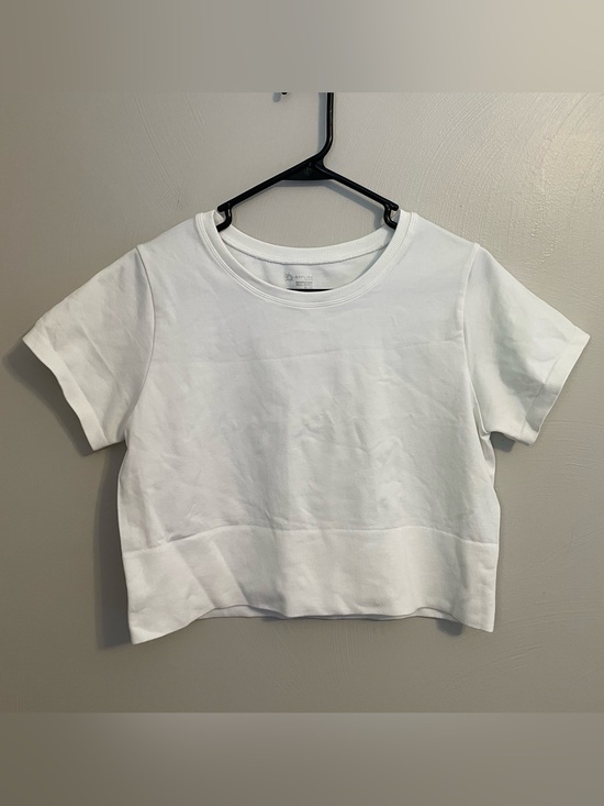 aerie Other - Offline By Aerie White Athletic Crop Size XL